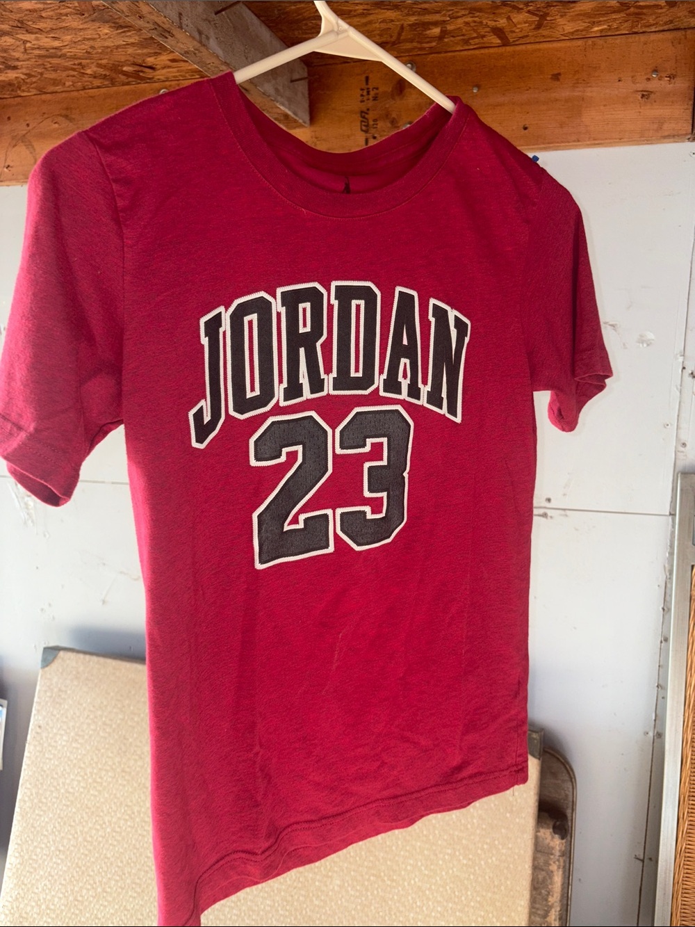 Jordan 23 Short Sleeve Tee in Deep Red with Black Print, Size Youth Large